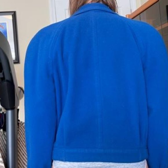 jacket - Picture 3 of 3